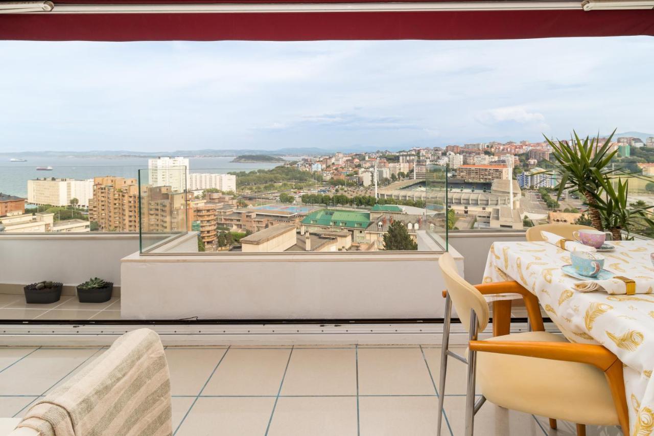 El Balcon De Charles Apartment Santander Bagian luar foto